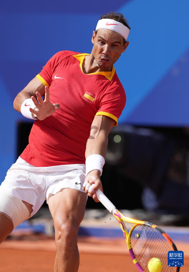 包含世界网球队横扫德国网球队,纳达尔打破历史纪录的词条 包含世界网球队横扫德国网球队,纳达尔打破历史纪录的词条