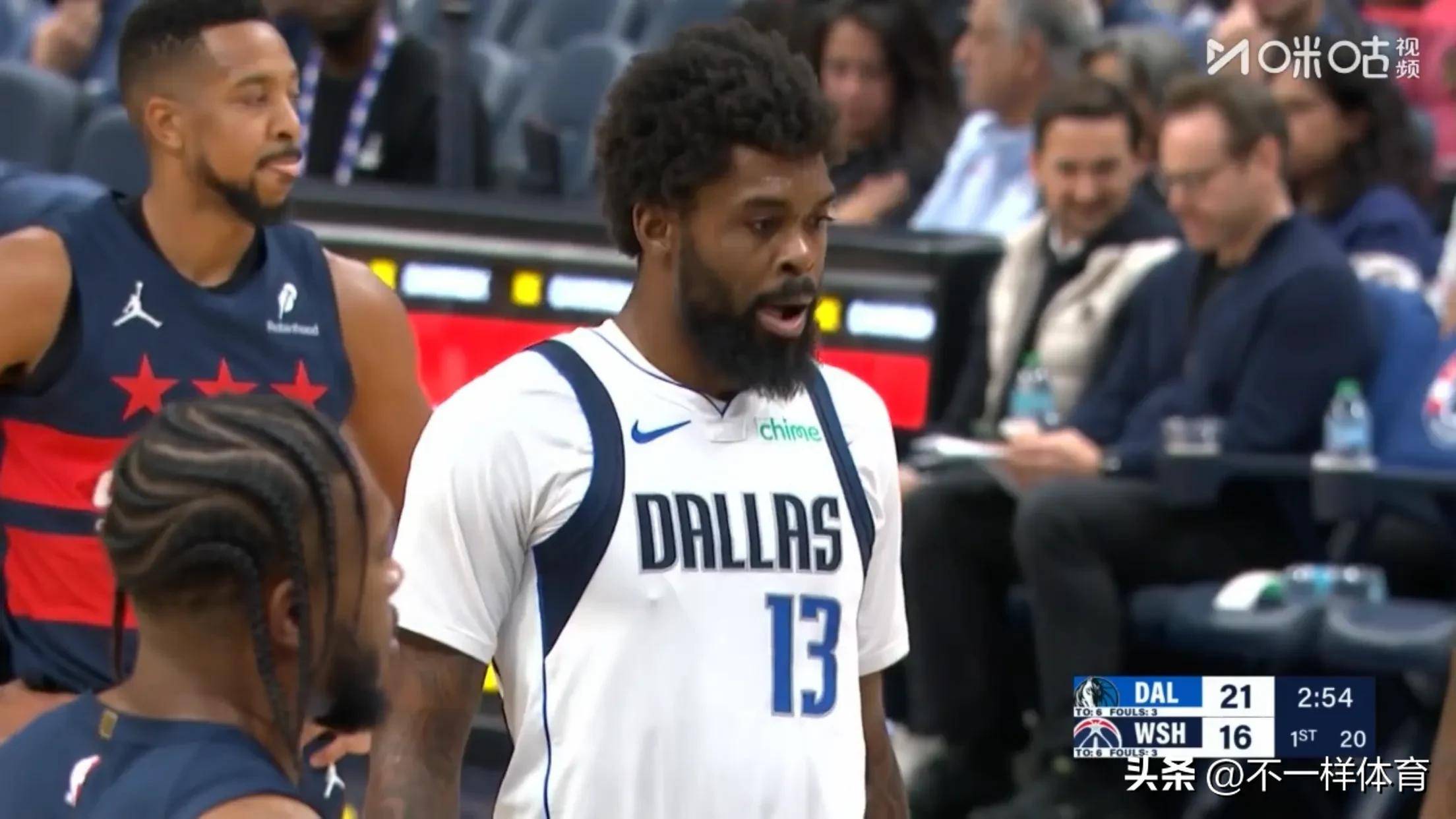 米兰体育网页版-独行侠绝地反击黄蜂，麦科勒姆制霸全场的简单介绍