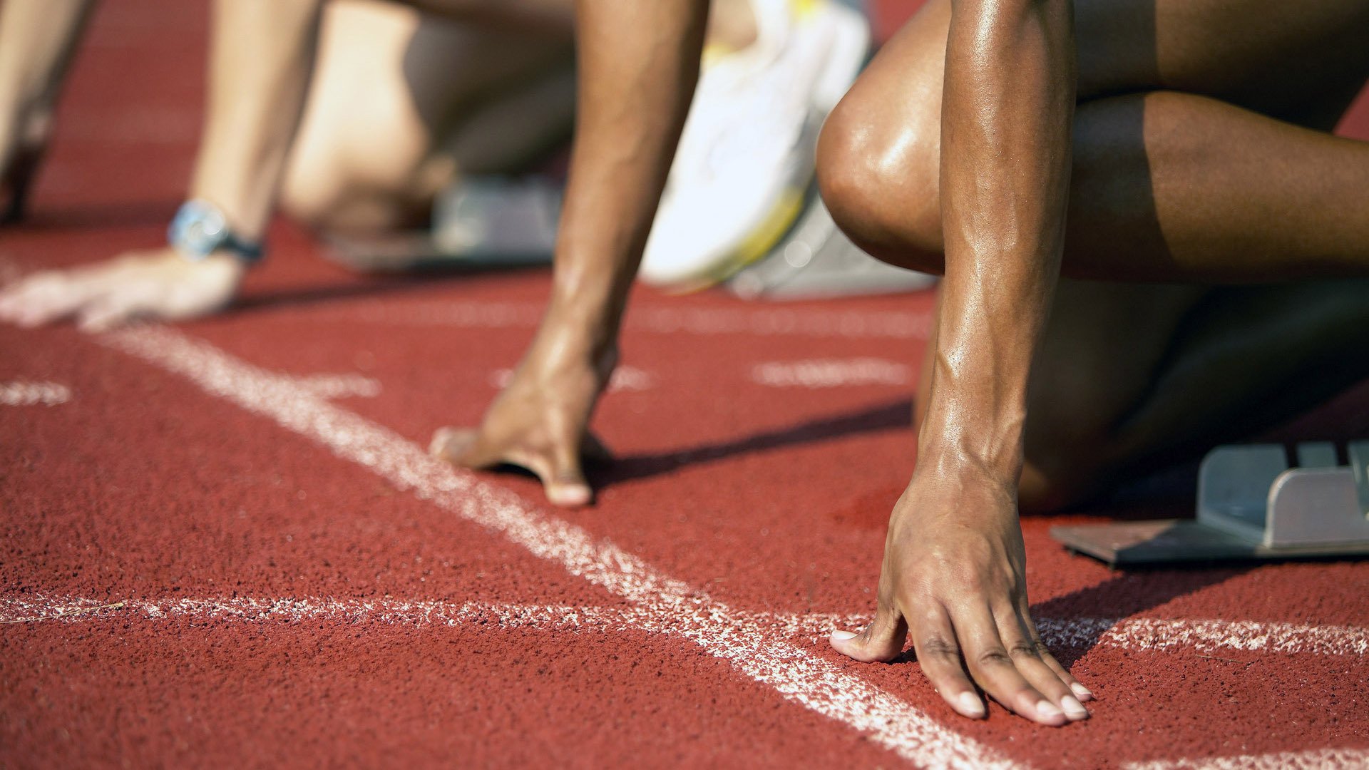 西甲国家德比焦点战，马刺全面压制湖人